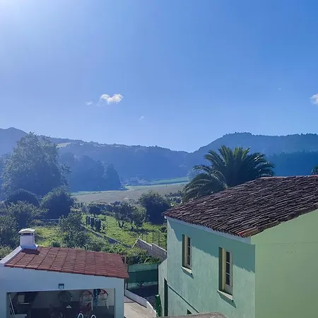 Atlantic Farmer House Furnas (Azores)