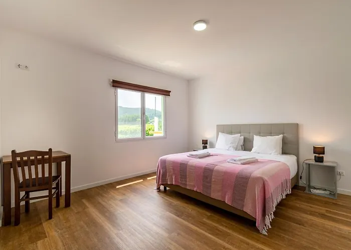 Atlantic Farmer House Holiday home *