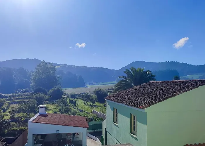 Atlantic Farmer House Furnas (Azores)